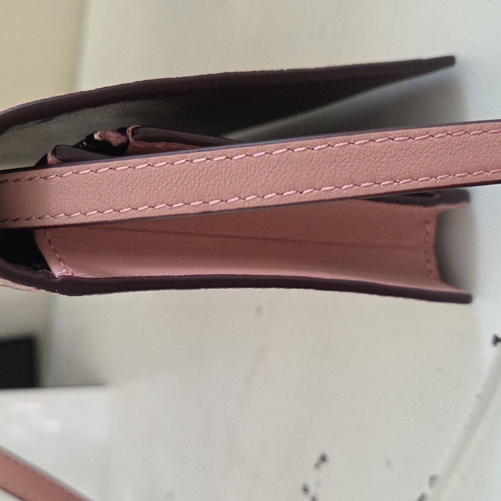 Coach Blush Embossed Cossbody New without tags - Picture 3 of 7